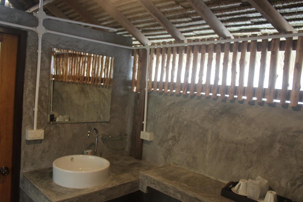Lanta Happy Hill Hotel Ko Lanta Kültér fotó