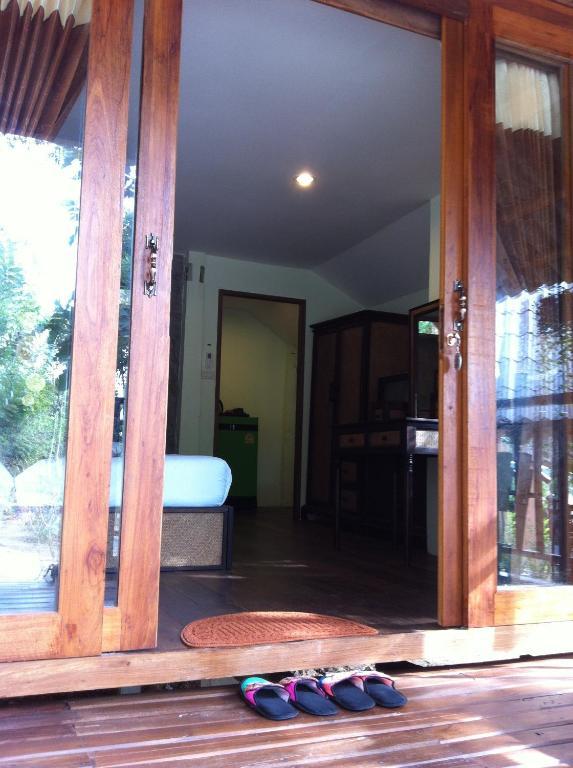 Lanta Happy Hill Hotel Ko Lanta Szoba fotó