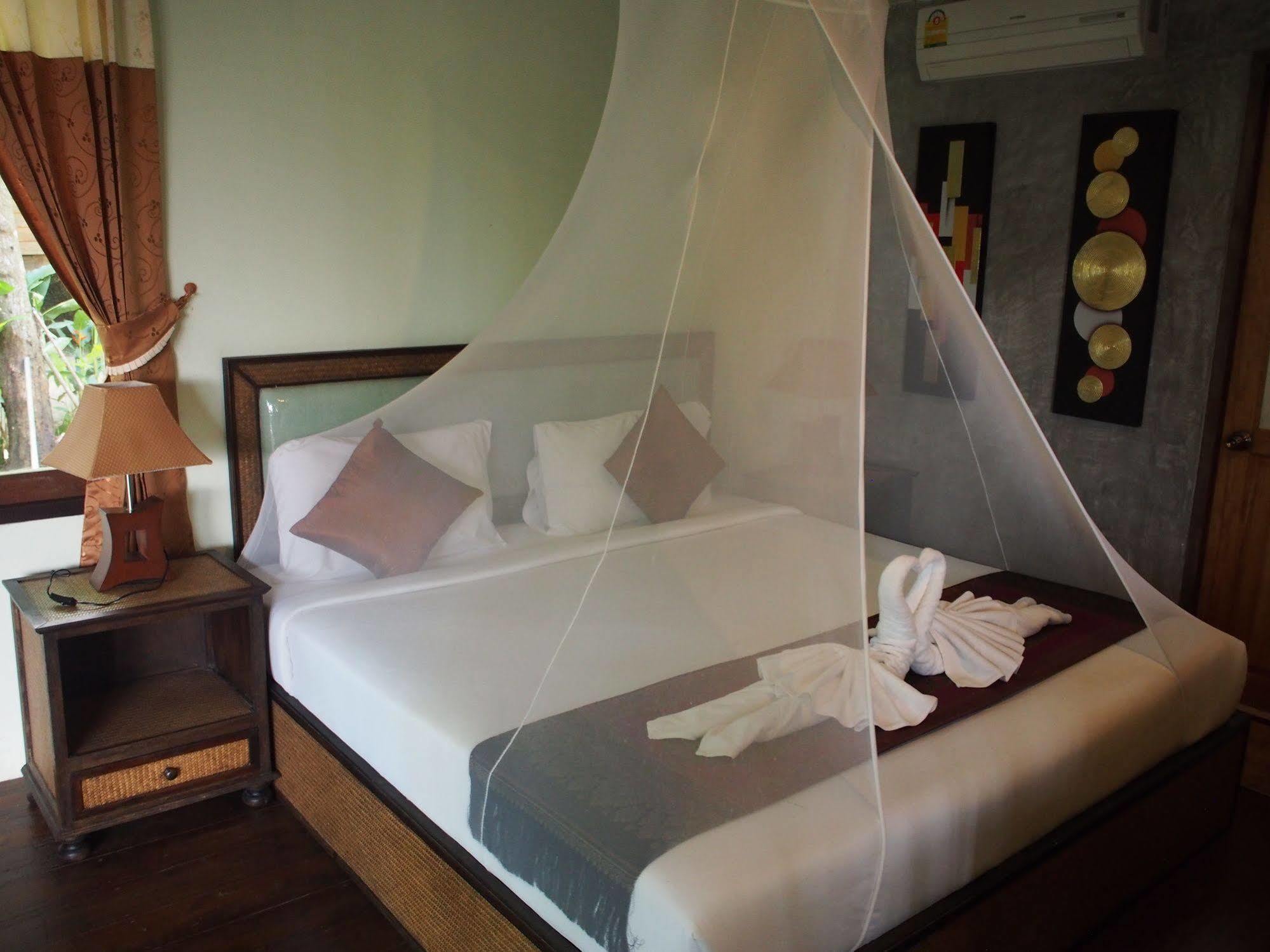 Lanta Happy Hill Hotel Ko Lanta Kültér fotó